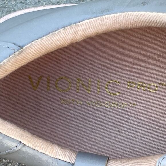 Vionic Womens Pro Mahoney Mable Gray Slip Resistant Sneaker Shoes Size US 9.5 - Picture 3 of 9